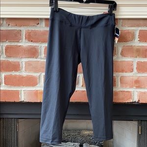 Reebok Girls compression capri athletic pants